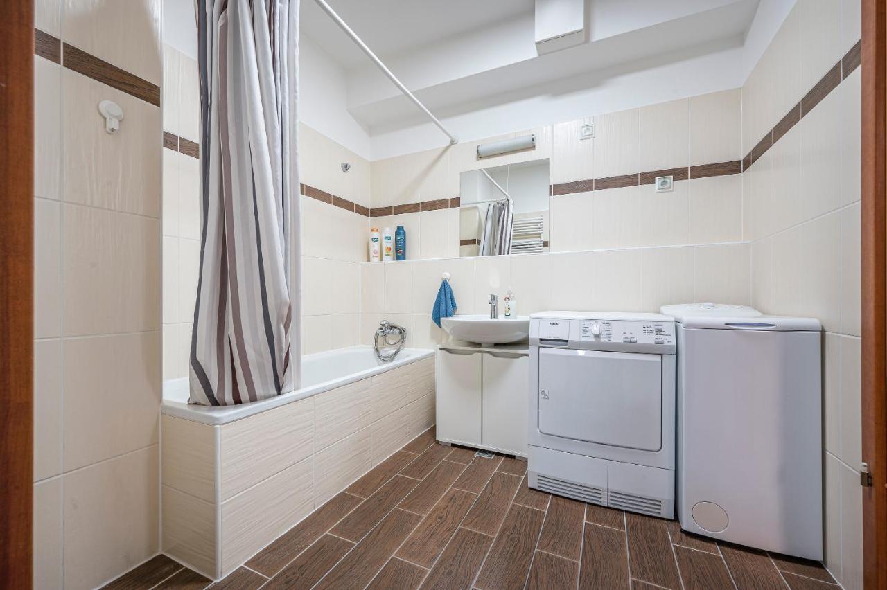 Modern With Garage Appartamento *
